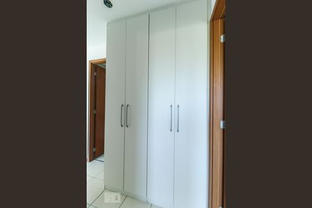 Corredor de apartamento à venda com 2 quartos, 60m² em Jacarepaguá, Rio de Janeiro
