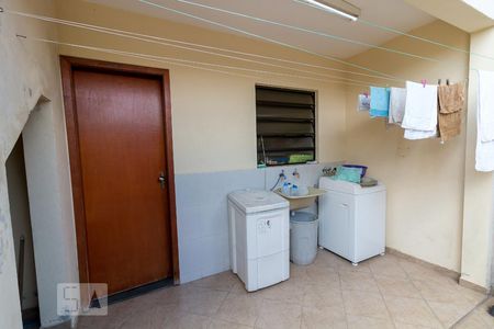 Casa à venda com 159m², 3 quartos e 4 vagasÁrea de serviço