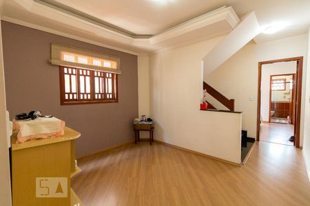Casa à venda com 159m², 3 quartos e 4 vagasSala de TV