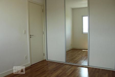 Quaro 2 de apartamento para alugar com 2 quartos, 76m² em Empresarial 18 do Forte, Barueri