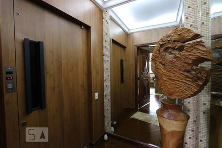 Apartamento para alugar com 250m², 3 quartos e 3 vagashall privativo