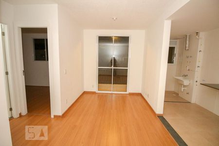 Sala de apartamento para alugar com 2 quartos, 47m² em Irajá, Rio de Janeiro