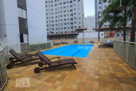 Apartamento para alugar com 74m², 2 quartos e 1 vaga Apartamento para alugar com 74m², 2 quartos e 1 vagaÁrea comum - Piscina