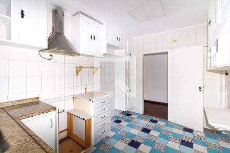 Apartamento à venda com 126m², 3 quartos e 2 vagasCozinha