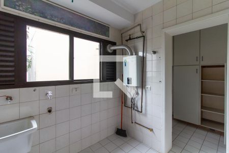 Apartamento à venda com 126m², 3 quartos e 2 vagasÁrea de Serviço