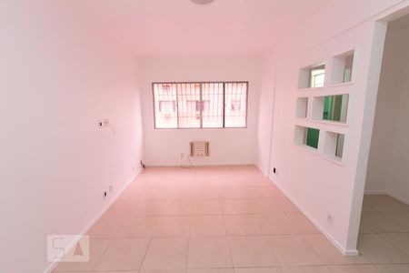 Sala de apartamento à venda com 1 quarto, 60m² em Tanque, Rio de Janeiro