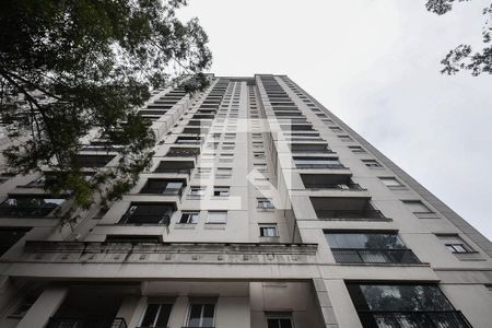 Apartamento para alugar com 70m², 3 quartos e 1 vaga Apartamento para alugar com 70m², 3 quartos e 1 vagaFachada
