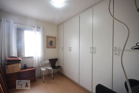 Apartamento à venda com 98m², 3 quartos e 2 vagasQuarto 1