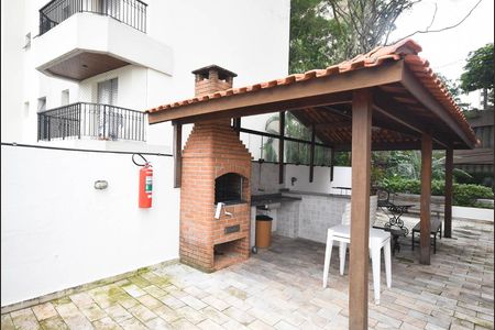 Apartamento à venda com 98m², 3 quartos e 2 vagasChurrasqueira