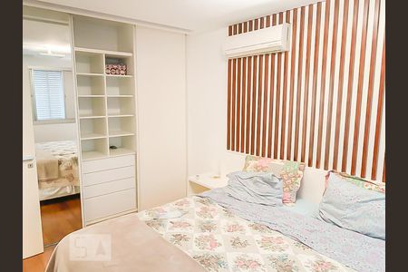 Suíte  de apartamento para alugar com 2 quartos, 100m² em Vila Olímpia, São Paulo