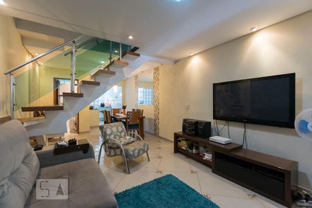 1o. Andar - Sala de casa à venda com 2 quartos, 130m² em Parque Fongaro, São Paulo