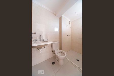 Apartamento à venda com 70m², 2 quartos e 2 vagasBanheiro do Quarto 2