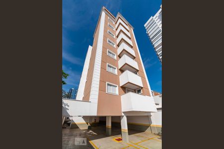 Apartamento à venda com 70m², 2 quartos e 2 vagasFachada