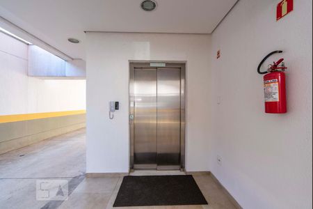 Apartamento à venda com 70m², 2 quartos e 2 vagasElevador 