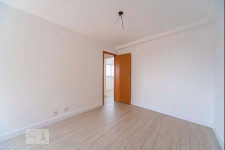 Apartamento à venda com 70m², 2 quartos e 2 vagasQuarto 2