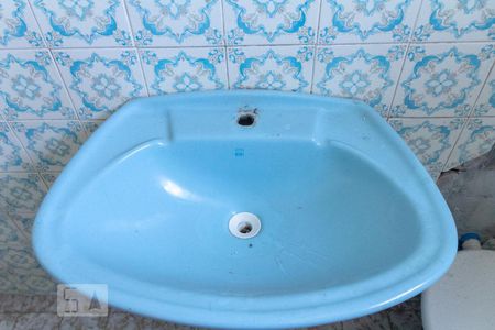 Casa à venda com 277m², 3 quartos e 2 vagas Casa à venda com 277m², 3 quartos e 2 vagasBanheiro 2