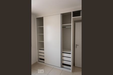 Apartamento à venda com 70m², 2 quartos e 1 vaga Apartamento à venda com 70m², 2 quartos e 1 vagaQuarto 1