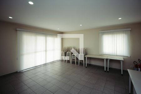 Apartamento à venda com 57m², 2 quartos e 1 vaga Apartamento à venda com 57m², 2 quartos e 1 vagaÁrea comum - Salão de festas