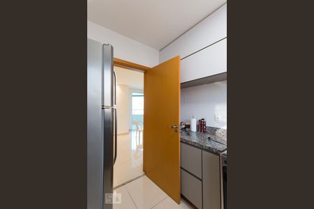 Apartamento para alugar com 92m², 3 quartos e 2 vagasCozinha