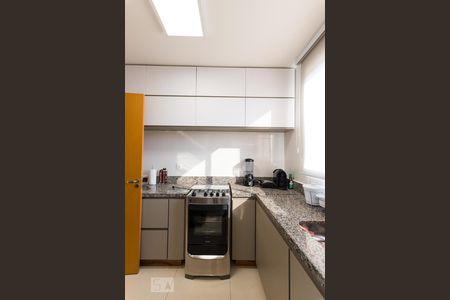 Apartamento para alugar com 92m², 3 quartos e 2 vagasCozinha