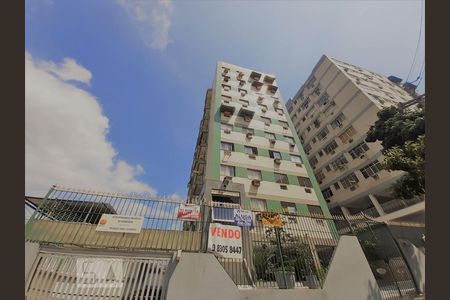 Apartamento à venda com 73m², 2 quartos e 1 vagaFachada