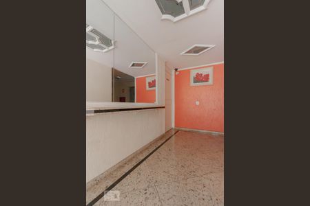Apartamento à venda com 63m², 3 quartos e 1 vaga Apartamento à venda com 63m², 3 quartos e 1 vagaHall social
