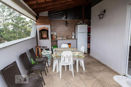 Apartamento à venda com 100m², 4 quartos e 1 vaga Apartamento à venda com 100m², 4 quartos e 1 vagaChurrasqueira