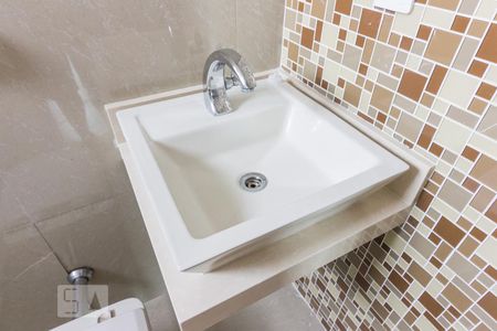 Casa à venda com 230m², 3 quartos e 4 vagasBanheiro Suite