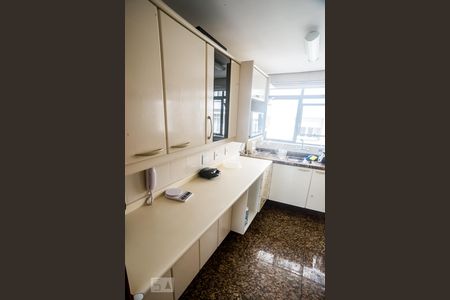 Apartamento à venda com 132m², 3 quartos e 1 vaga Apartamento à venda com 132m², 3 quartos e 1 vagaCozinha
