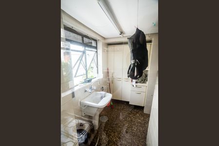 Apartamento à venda com 132m², 3 quartos e 1 vaga Apartamento à venda com 132m², 3 quartos e 1 vagaÁrea de Serviço