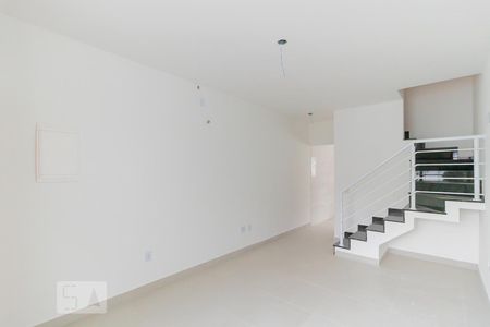 Sala de casa à venda com 2 quartos, 120m² em Itaquera, São Paulo