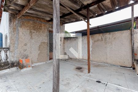 Casa à venda com 95m², 2 quartos e sem vaga Casa à venda com 95m², 2 quartos e sem vagaTerraço