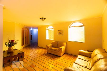 Apartamento para alugar com 50m², 2 quartos e 1 vagaHall social