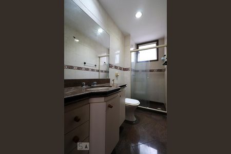 Apartamento à venda com 86m², 3 quartos e 2 vagasBanheiro da Suíte