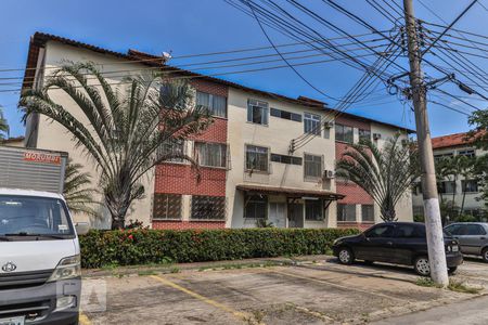 Apartamento à venda com 60m², 3 quartos e 3 vagas Apartamento à venda com 60m², 3 quartos e 3 vagasFachada