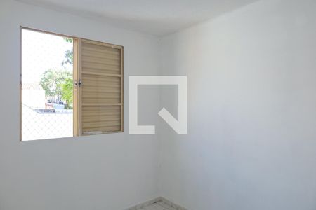 Quarto 1 de apartamento para alugar com 2 quartos, 49m² em Jardim Redil, São Paulo