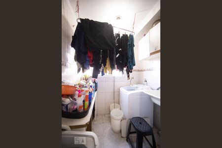 Apartamento à venda com 64m², 2 quartos e 1 vaga Apartamento à venda com 64m², 2 quartos e 1 vagaÁrea de Serviço