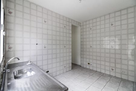 Casa à venda com 125m², 2 quartos e 1 vaga Casa à venda com 125m², 2 quartos e 1 vagaCozinha