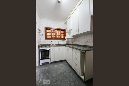 Casa à venda com 300m², 4 quartos e 2 vagas Casa à venda com 300m², 4 quartos e 2 vagasCozinha