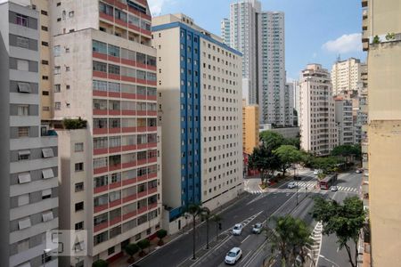 Vista de apartamento à venda com 2 quartos, 97m² em Bela Vista, São Paulo