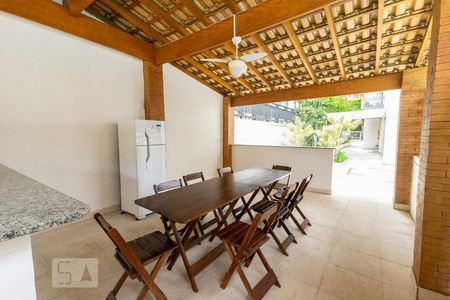 Apartamento à venda com 135m², 3 quartos e 2 vagas Apartamento à venda com 135m², 3 quartos e 2 vagasÁrea Comum