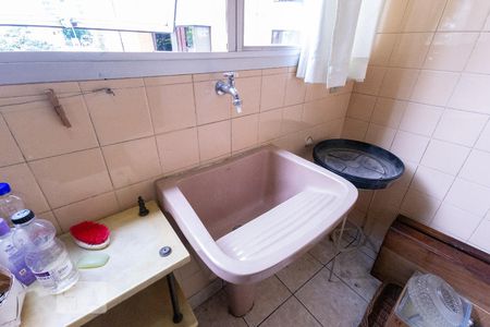 Apartamento à venda com 135m², 3 quartos e 2 vagas Apartamento à venda com 135m², 3 quartos e 2 vagasÁrea de Serviço