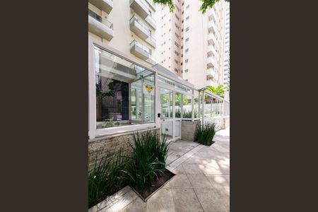 Apartamento à venda com 135m², 3 quartos e 2 vagas Apartamento à venda com 135m², 3 quartos e 2 vagasFachada