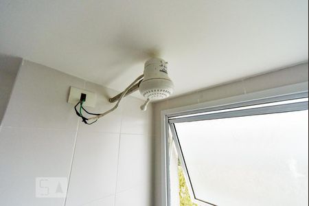 Apartamento à venda com 52m², 2 quartos e 1 vaga Apartamento à venda com 52m², 2 quartos e 1 vagaBanheiro Social