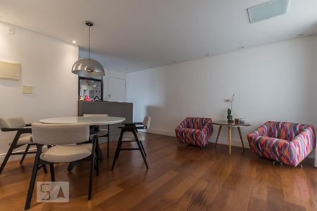Sala de apartamento à venda com 2 quartos, 69m² em Vila São Paulo, São Paulo