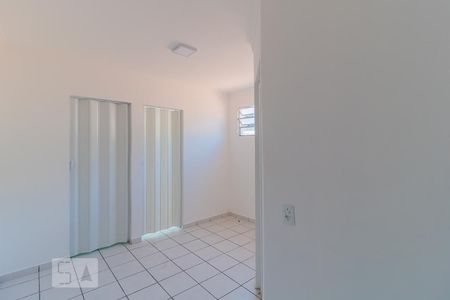 Sala de apartamento para alugar com 2 quartos, 38m² em Vila Laís, São Paulo