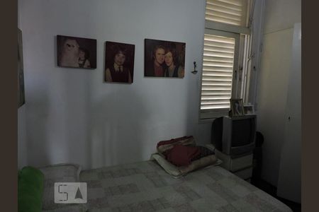 Casa à venda com 800m², 5 quartos e 6 vagasQuarto