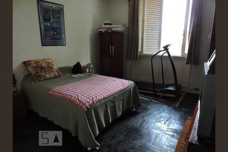 Casa à venda com 800m², 5 quartos e 6 vagasQuarto 2