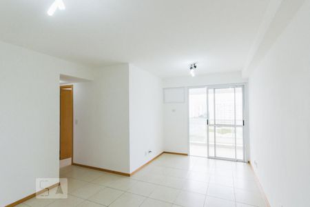 Sala de apartamento à venda com 2 quartos, 70m² em Jacarepaguá, Rio de Janeiro