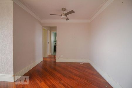 Sala de apartamento para alugar com 3 quartos, 74m² em Vila Romana, São Paulo